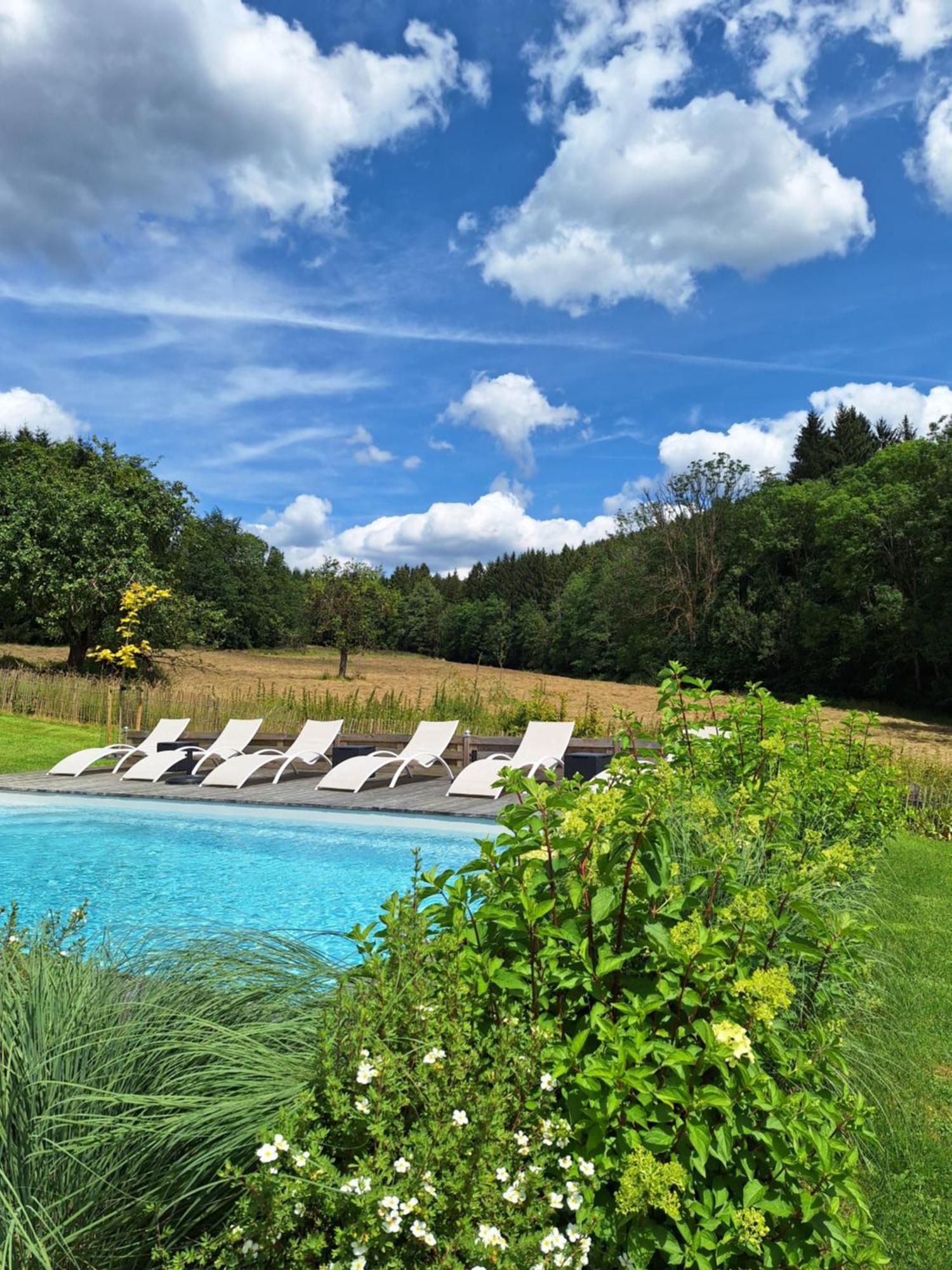 Le Clos Du Cerf - Le Sous-Bois Стумон Екстериор снимка
